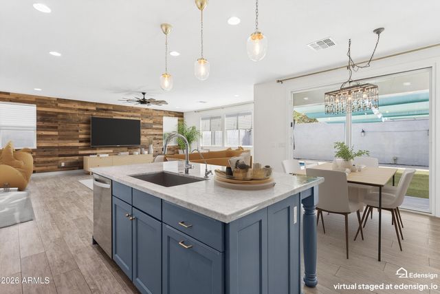 2663 N 54TH Street, Phoenix, AZ 85008
