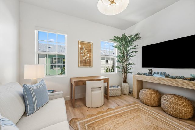 362 E Mallory Circle, Delray Beach, FL 33483