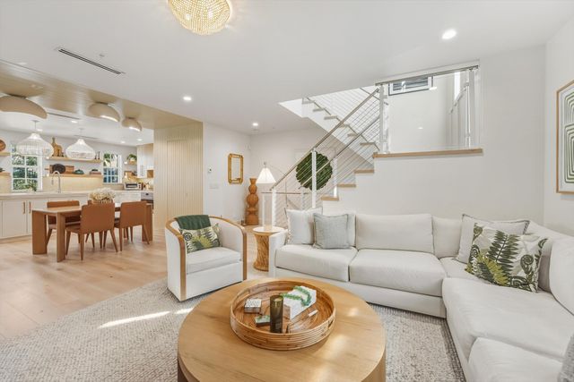 362 E Mallory Circle, Delray Beach, FL 33483