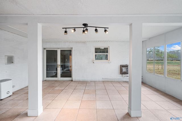 202 Utah Street, Athens, AL 35611