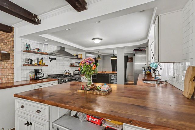 200 Golf View Drive, Plainwell, MI 49080