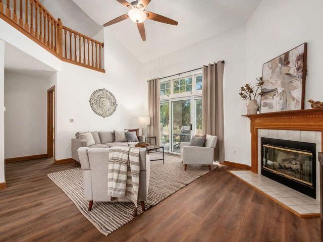 6544 Upper Lake Circle, Westerville, OH 43082