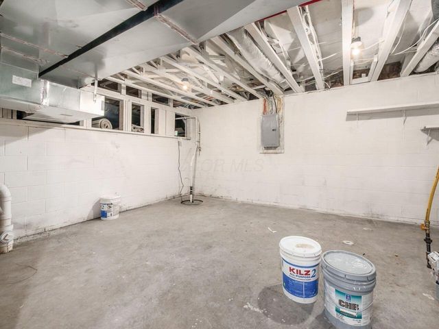 6544 Upper Lake Circle, Westerville, OH 43082