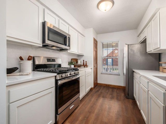 6544 Upper Lake Circle, Westerville, OH 43082