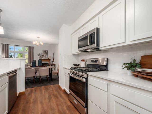 6544 Upper Lake Circle, Westerville, OH 43082