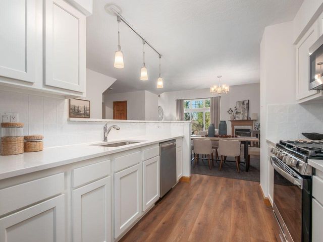 6544 Upper Lake Circle, Westerville, OH 43082