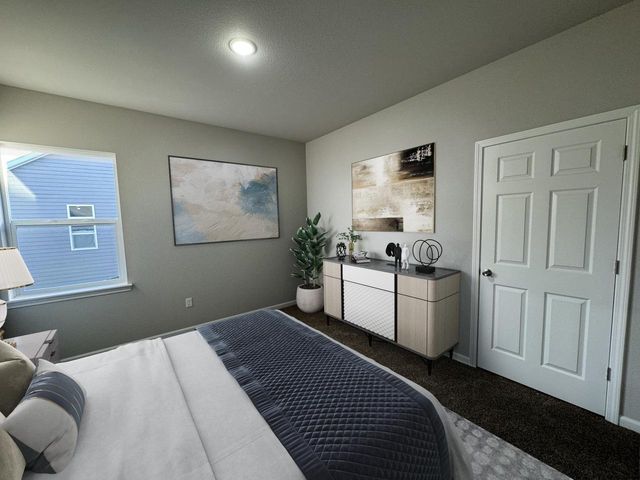 402 N Julie Court, Belleville, WI 53508