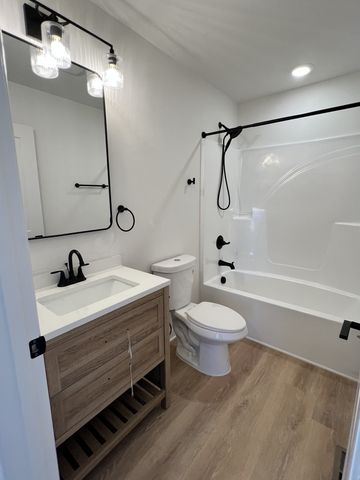 9728 Campbellsville Rd, Pulaski, TN 38478