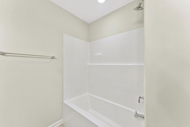 575 Mountain View Road, Hamilton, GA 31811