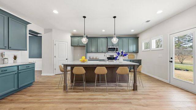 575 Mountain View Road, Hamilton, GA 31811