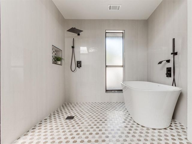 3621 N Chestnut Ridge Road, Oklahoma City, OK 73120