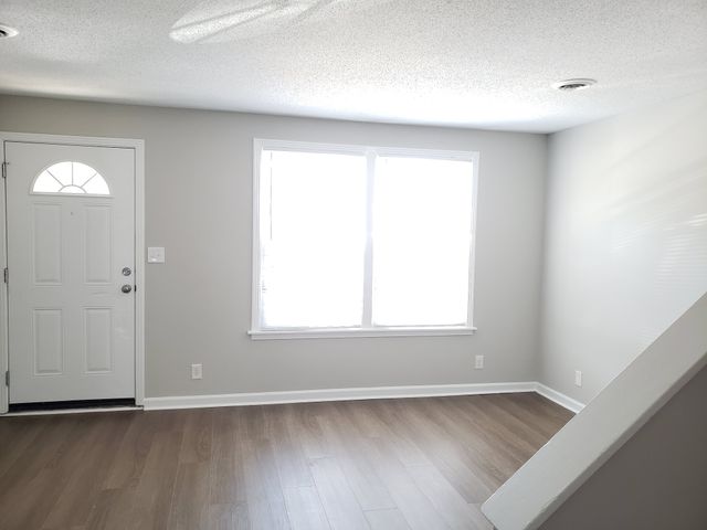 610 Commerce St Unit 15, Clarksville, TN 37040