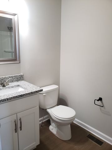 610 Commerce St Unit 15, Clarksville, TN 37040