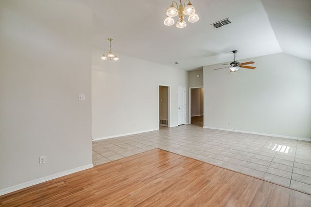 8612 Woodslane Drive, Fort Worth, TX 76179