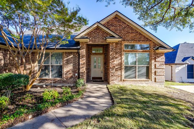 8612 Woodslane Drive, Fort Worth, TX 76179