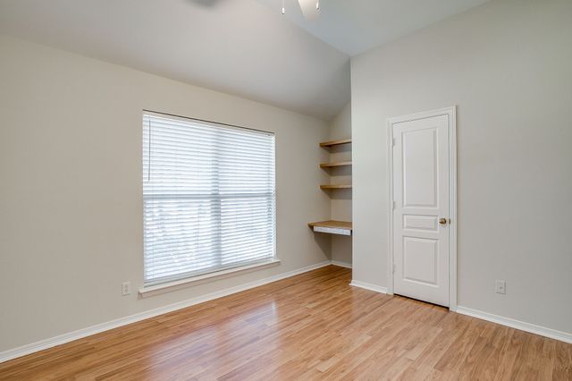 8612 Woodslane Drive, Fort Worth, TX 76179