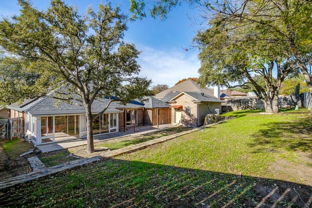 8612 Woodslane Drive, Fort Worth, TX 76179