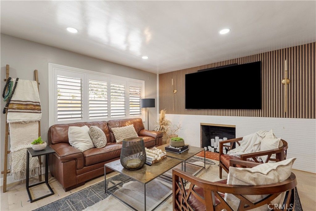 1611 N Greenbrier, Long Beach, CA 90815 — photo 3