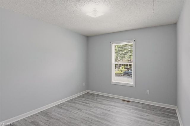1111 Caldwell Street, Greensboro, NC 27406