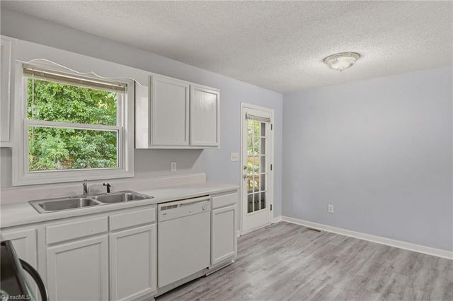 1111 Caldwell Street, Greensboro, NC 27406