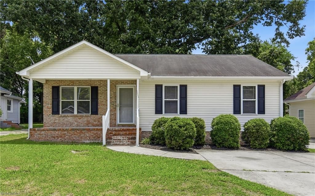 1111 Caldwell Street, Greensboro, NC 27406