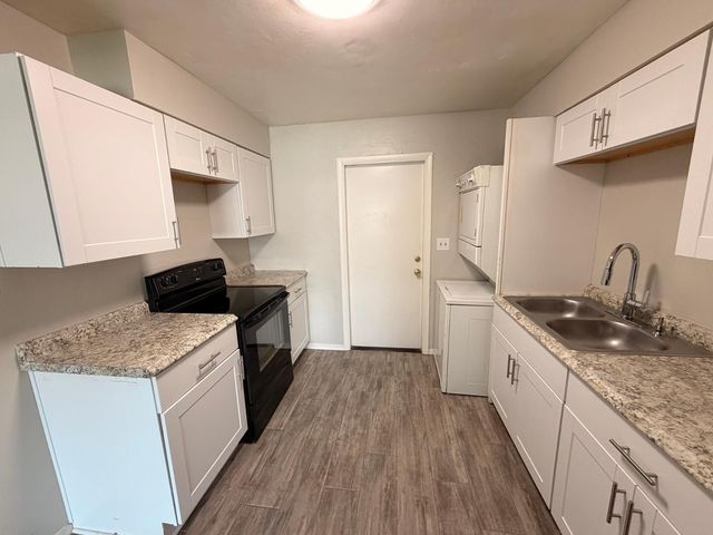 4837 E Willetta Street Apt 3, Phoenix, AZ 85008