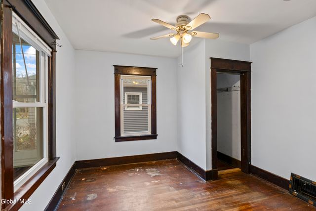 1994 10th Street, Rensselaer, NY 12144