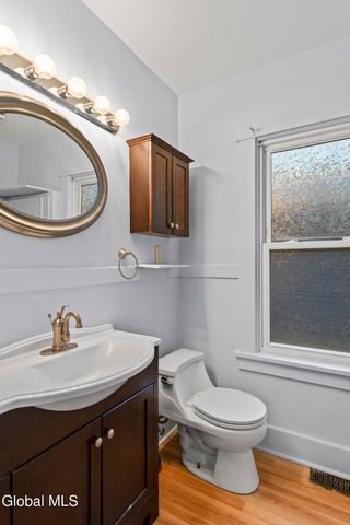 1994 10th Street, Rensselaer, NY 12144