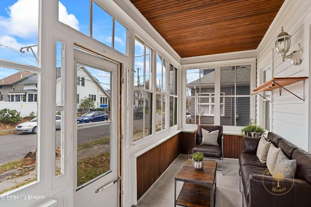 1994 10th Street, Rensselaer, NY 12144