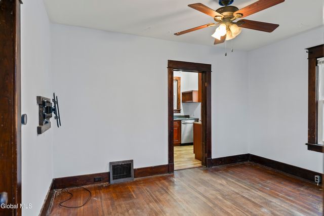 1994 10th Street, Rensselaer, NY 12144