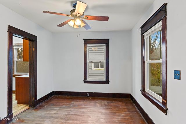 1994 10th Street, Rensselaer, NY 12144