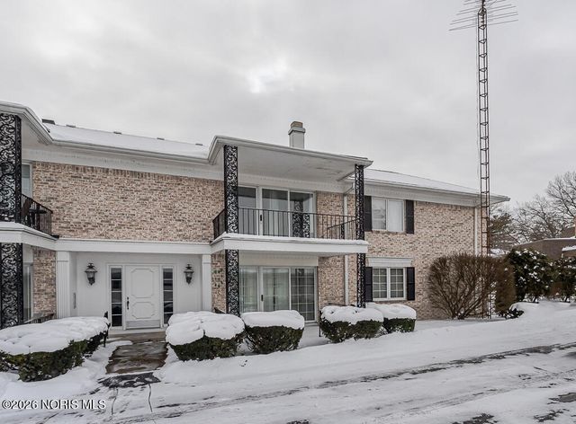 6562 Woodhall Drive, 4, Sylvania, OH 43560