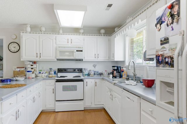 701 Rigel Drive SW, Decatur, AL 35603