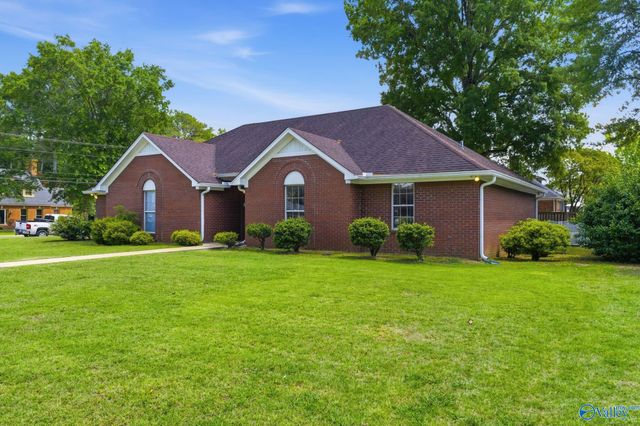701 Rigel Drive SW, Decatur, AL 35603