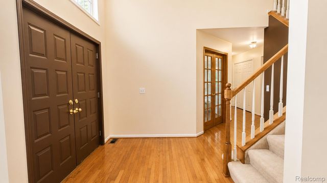 7622 Park Meadow Lane, West Bloomfield Charter Township, MI 48324