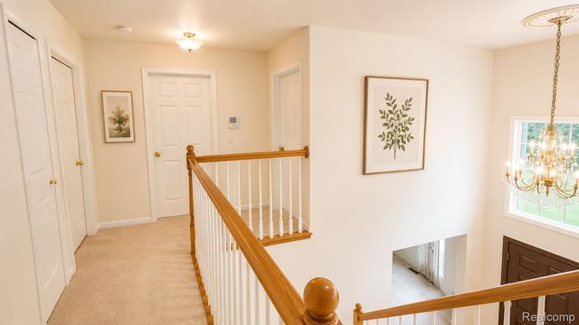 7622 Park Meadow Lane, West Bloomfield Charter Township, MI 48324