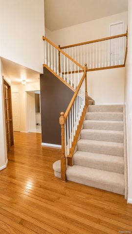 7622 Park Meadow Lane, West Bloomfield Charter Township, MI 48324