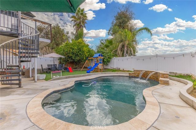 39714 Rustic Glen, Temecula, CA 92591