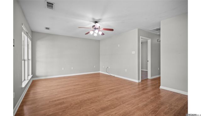 35038 Napoleon Dr, Denham Springs, LA 70706