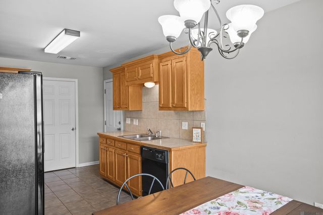 35038 Napoleon Dr, Denham Springs, LA 70706