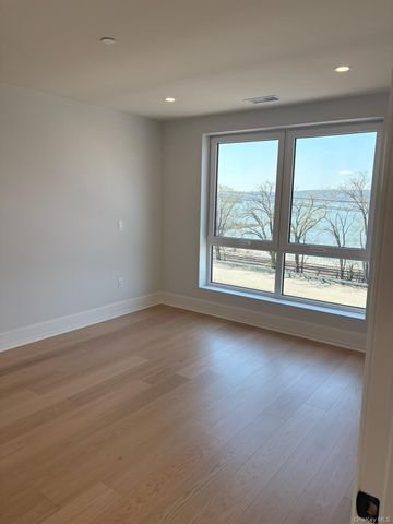 25 S Riverside 306, Croton-on-hudson, NY 10520