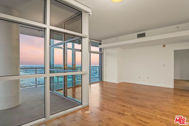 13700 Marina Pointe Drive 1801, Marina Del Rey, CA 90292