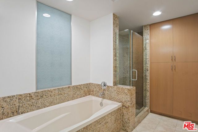 13700 Marina Pointe Drive 1801, Marina Del Rey, CA 90292