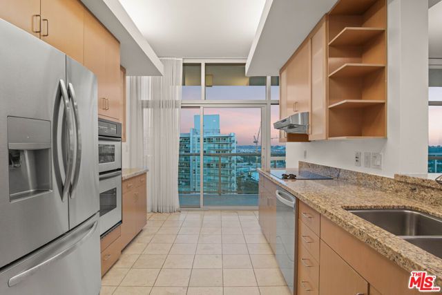 13700 Marina Pointe Drive 1801, Marina Del Rey, CA 90292