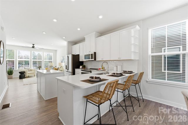 3730 Ellington Street, Charlotte, NC 28211