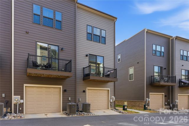 3730 Ellington Street, Charlotte, NC 28211