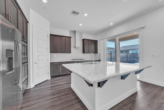 4993 Gold Rush Dr, Folsom, CA 95630