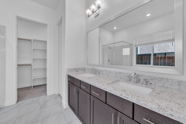 4993 Gold Rush Dr, Folsom, CA 95630