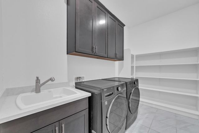 4993 Gold Rush Dr, Folsom, CA 95630