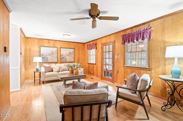 3105 Maple Avenue, Burlington, NC 27215